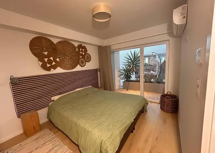 Spacious Ocean View, Pool And Garage Sesimbra