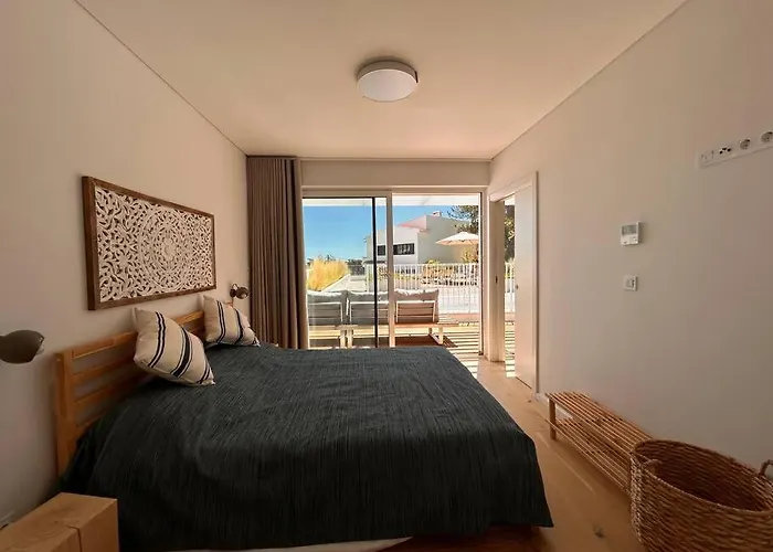 Spacious Ocean View, Pool And Garage Apartamento